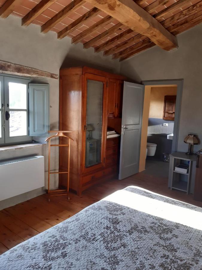Borgo Cardaneto Bed & Breakfast Montone  Bagian luar foto