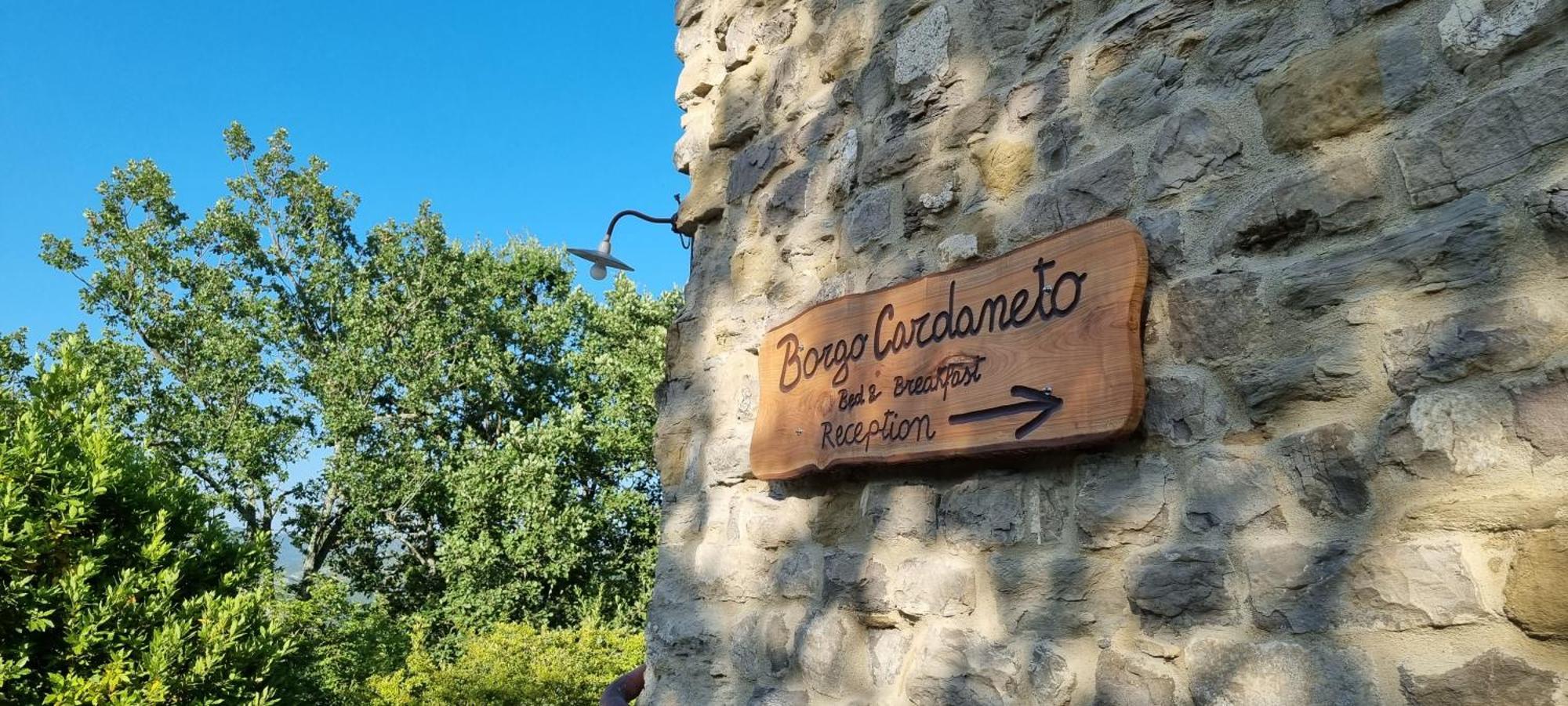 Borgo Cardaneto Bed & Breakfast Montone  Bagian luar foto